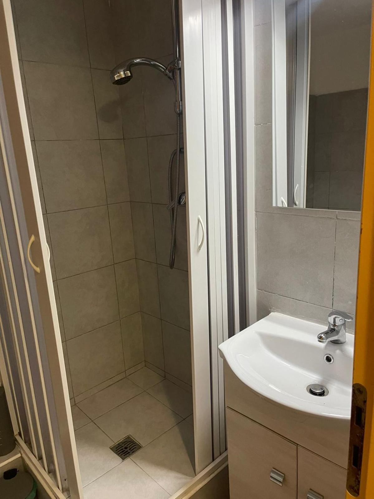 لاميزيا تيرمي B&B Pineta Mare المظهر الخارجي الصورة